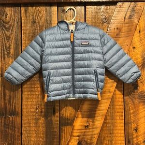 Boys reversible Patagonia down jacket, size 4t*